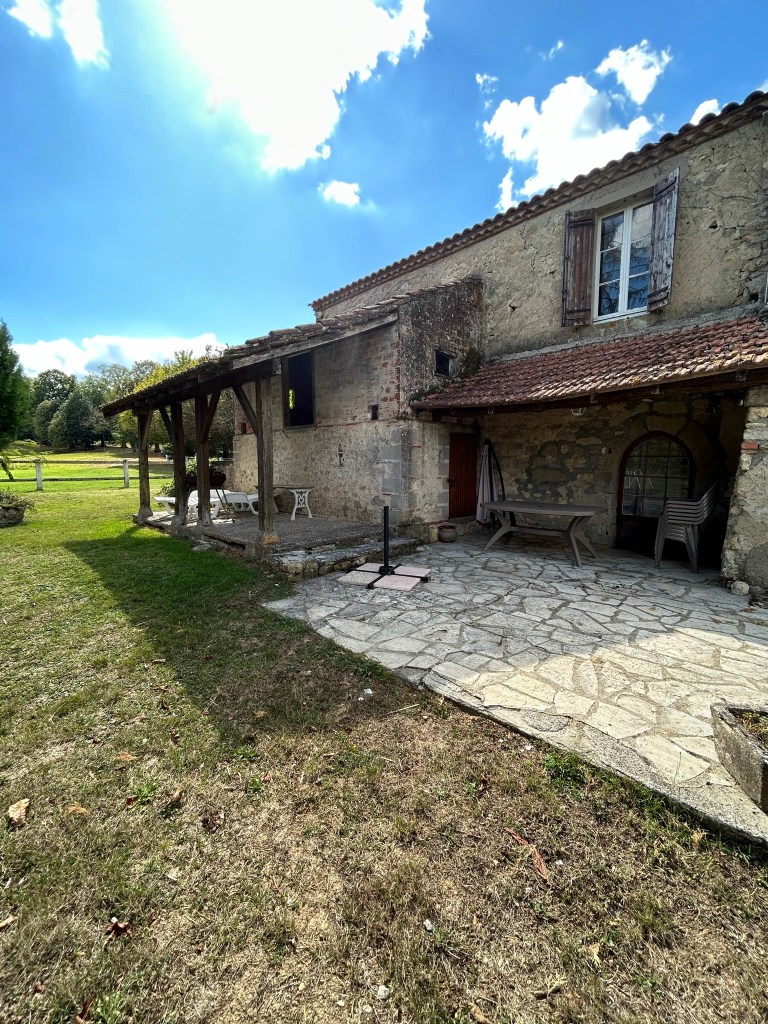 Le Régisseur, un des gîtes du Domaine Las Bouzigues près d'Agen - accueil de grands groupes