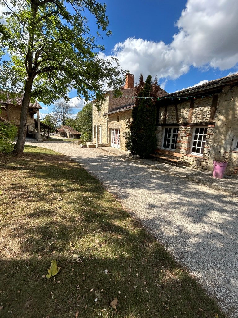 Le gîte Plume accueille vos vacances et mariages dans le Lot Et Garonne près d'Agen