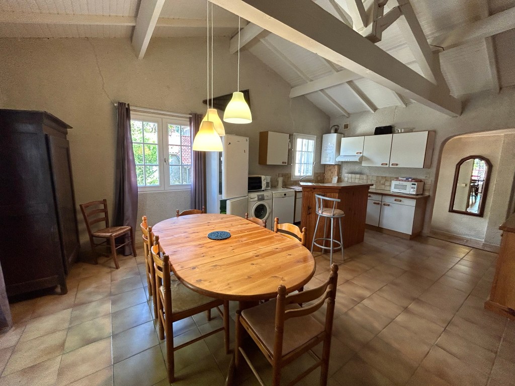 La Volière pour des vacances entre amis, en famille ou des réunions de groupe près d'Agen dans le Lot et Garonne