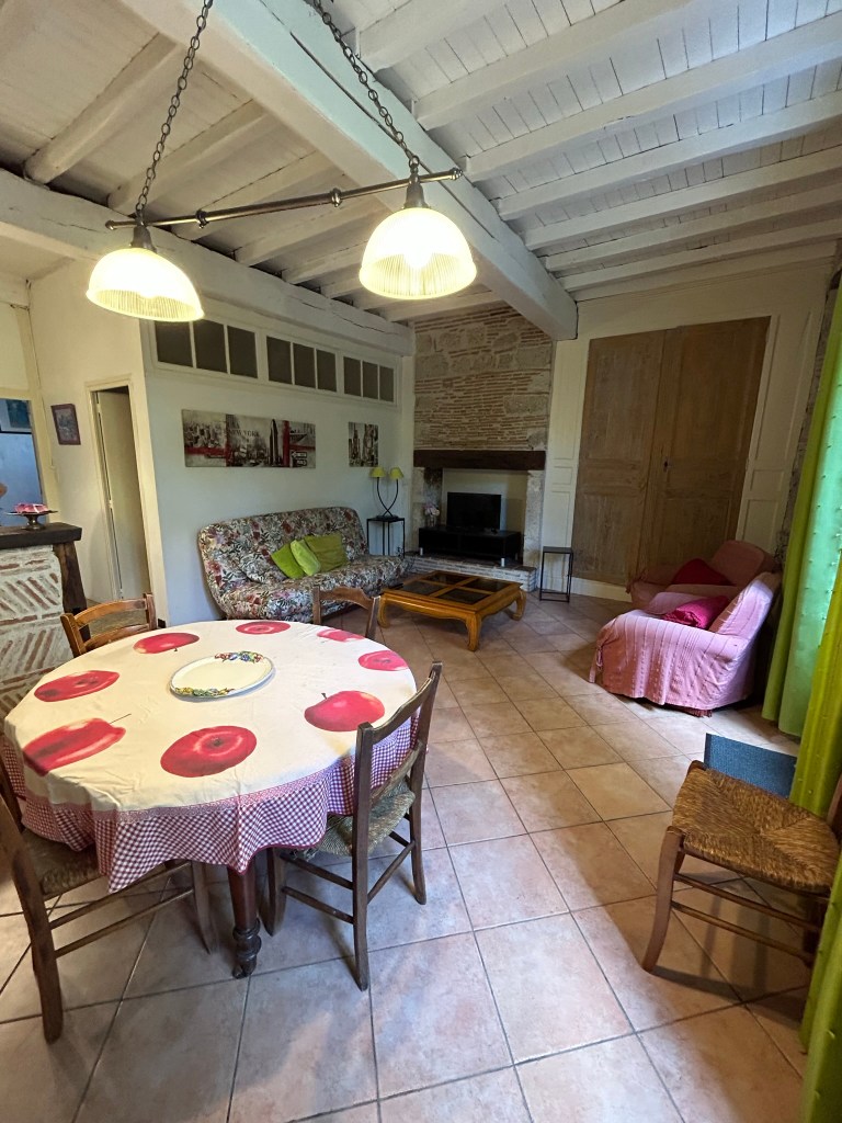 Le Ciselage sur le Domaine Las Bouzigues pour l'accueil de groupes, cousinades, mariages, vacances entre amis près d'Agen